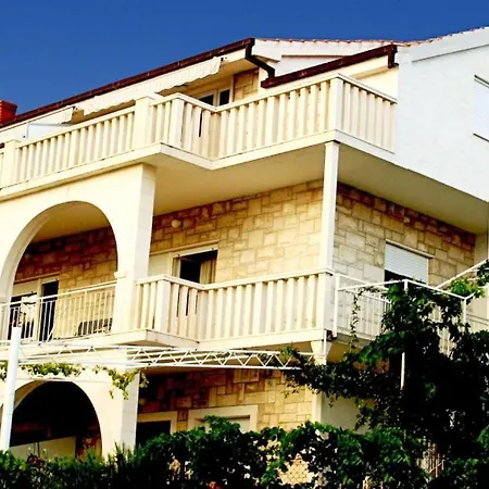 Apartment In With Seaview, Terrace, Air Condition, Wifi